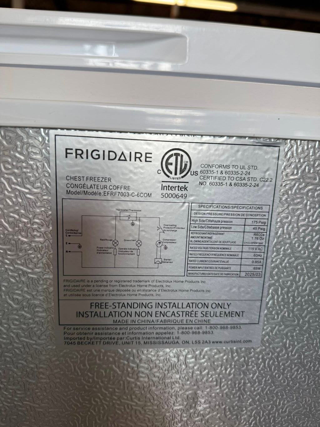 7.0 cu ft Manual Defrost Chest Freezer in White Garage Ready - Pickup Only