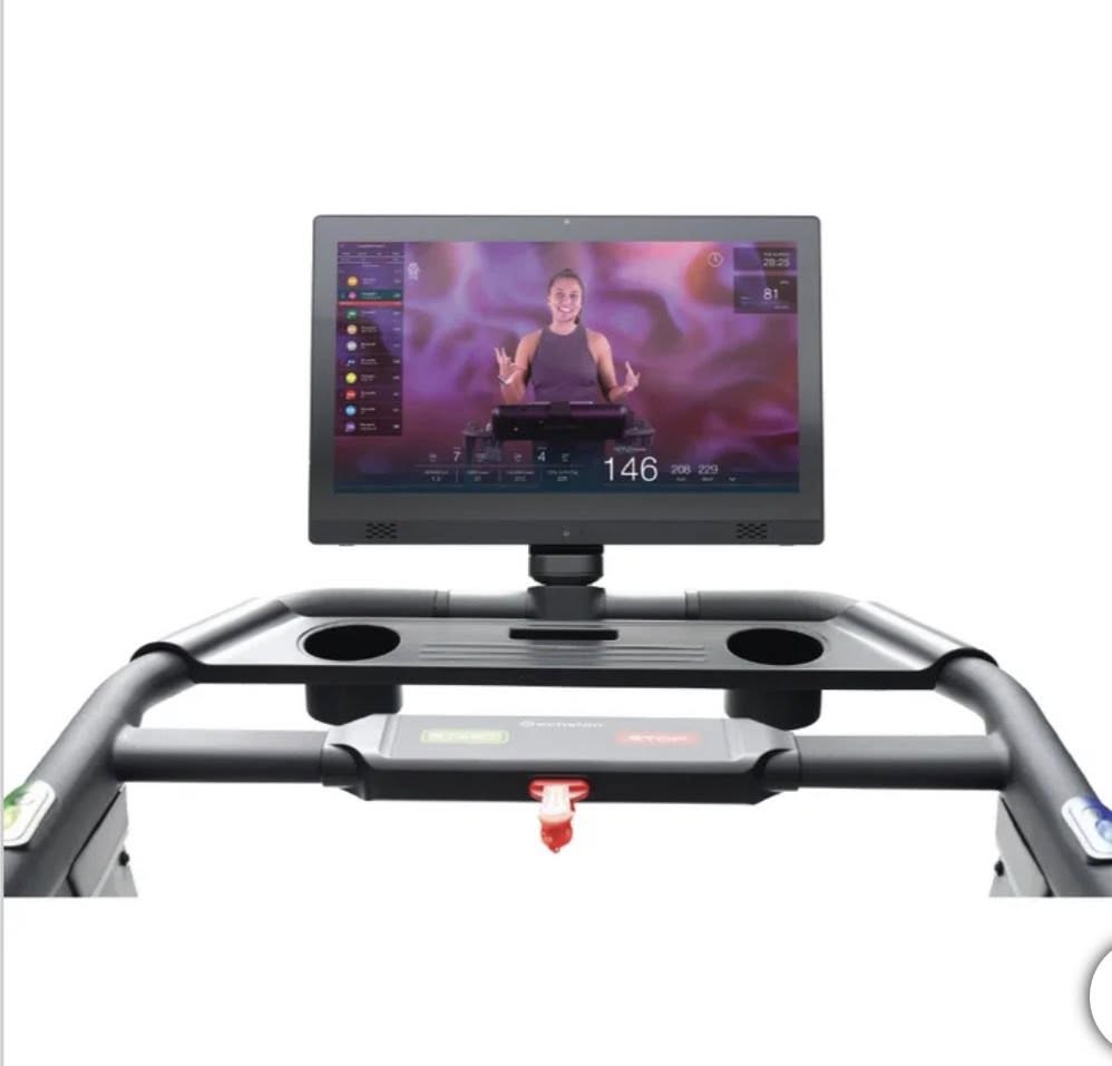 Echelon Stride 4s Treadmill - Pickup Only